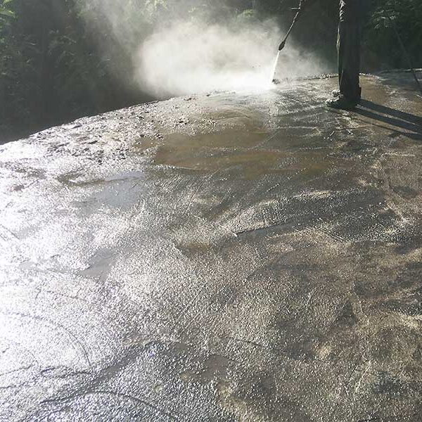 hidrosablare cu apa suprafata bazin